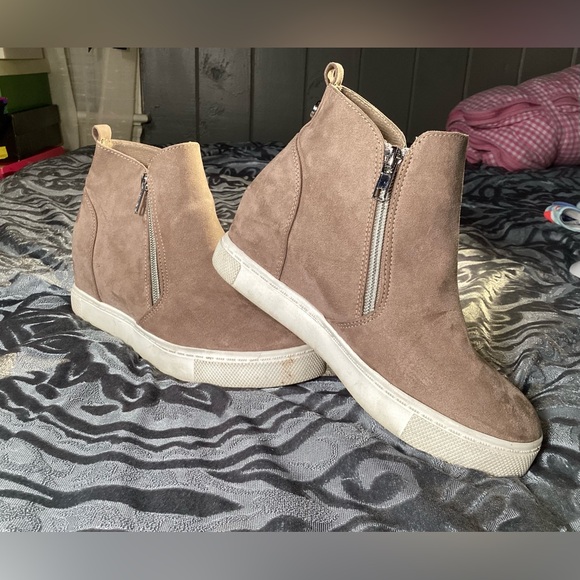 Steve Madden Double Zip Kids Jwedgiee Sneaker Size 5M - Picture 1 of 13